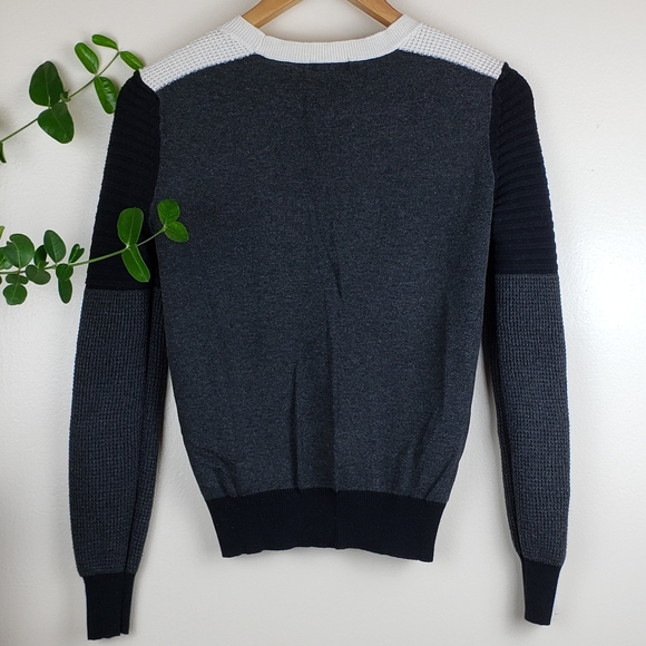 Trouve Color Block Sweater - Picture 3 of 6